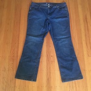 *SALE*Style&Co bootcut jeans w/embellished pockets